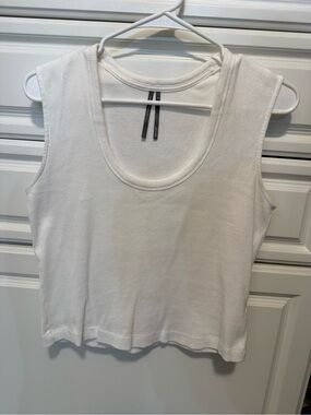 Anthropology White Scoop Neck Sleeveless Women’s Tank Top